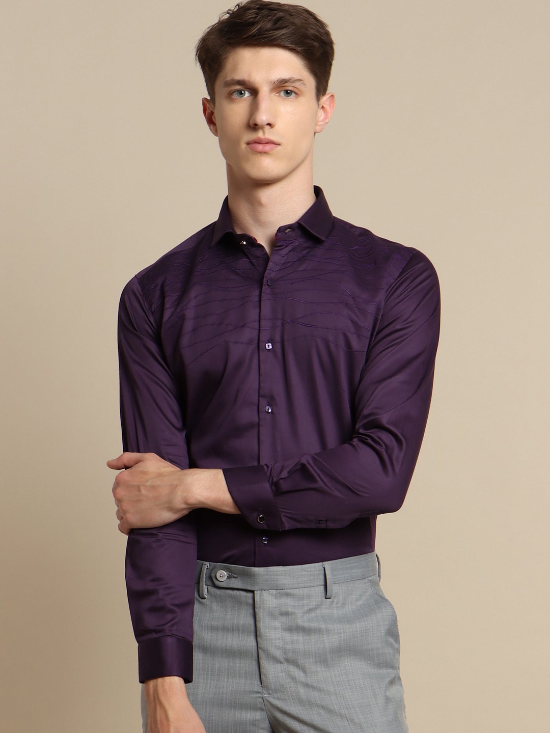 

Stori Men Slim Fit Micro Checks Opaque Checked Party Shirt, Purple