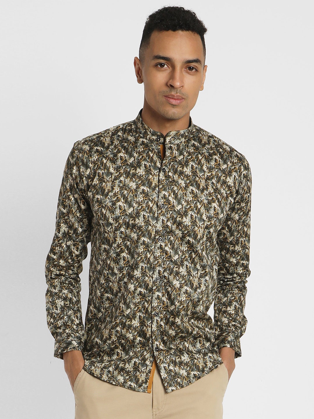 

Stori Floral Printed Band Collar Slim Fit Pure Cotton Party Shirt, Green