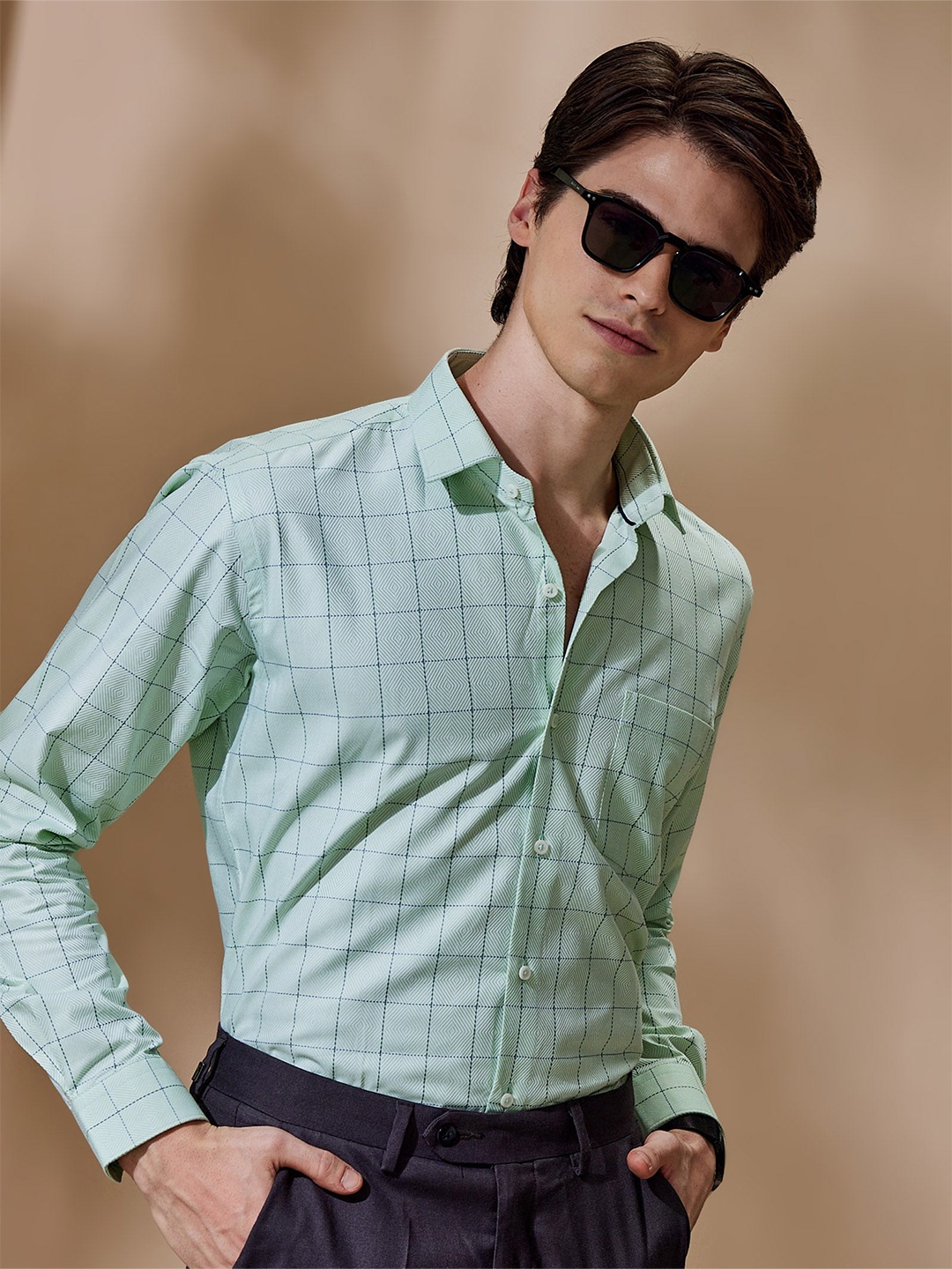 

Stori Men Slim Fit Tartan Checks Opaque Checked Formal Shirt, Green