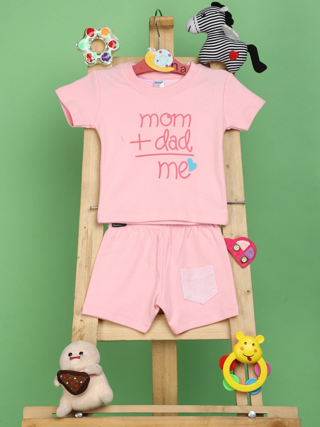 

V-Mart Kids Printed Pure Cotton T-shirt With Shorts, Pink