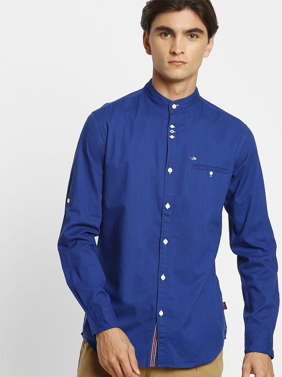 

Red Flame Roll-Up Sleeves Cotton Casual Shirt, Blue