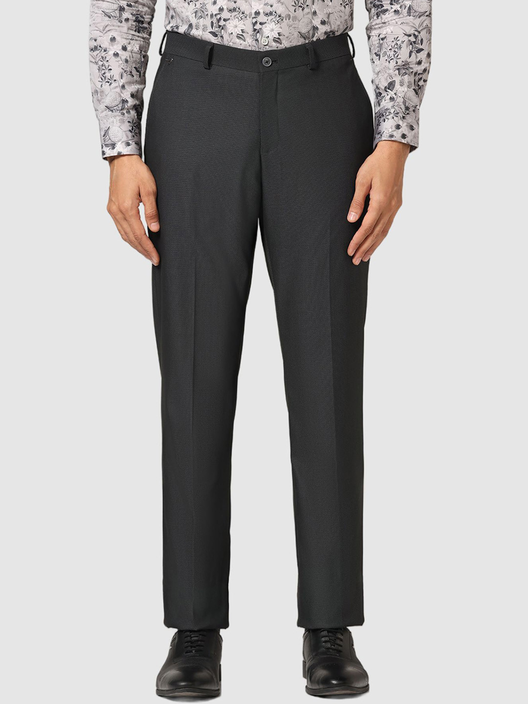 

Blackberrys Men Relaxed Loose Fit Formal Trousers, Black