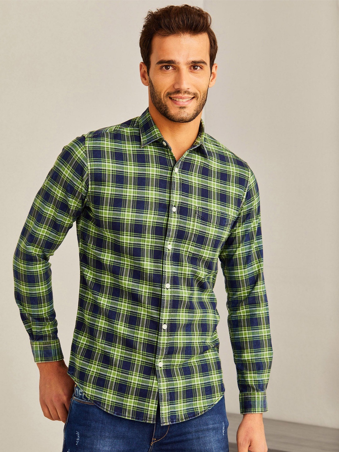 

Red Flame Men Opaque Checked Casual Shirt, Green