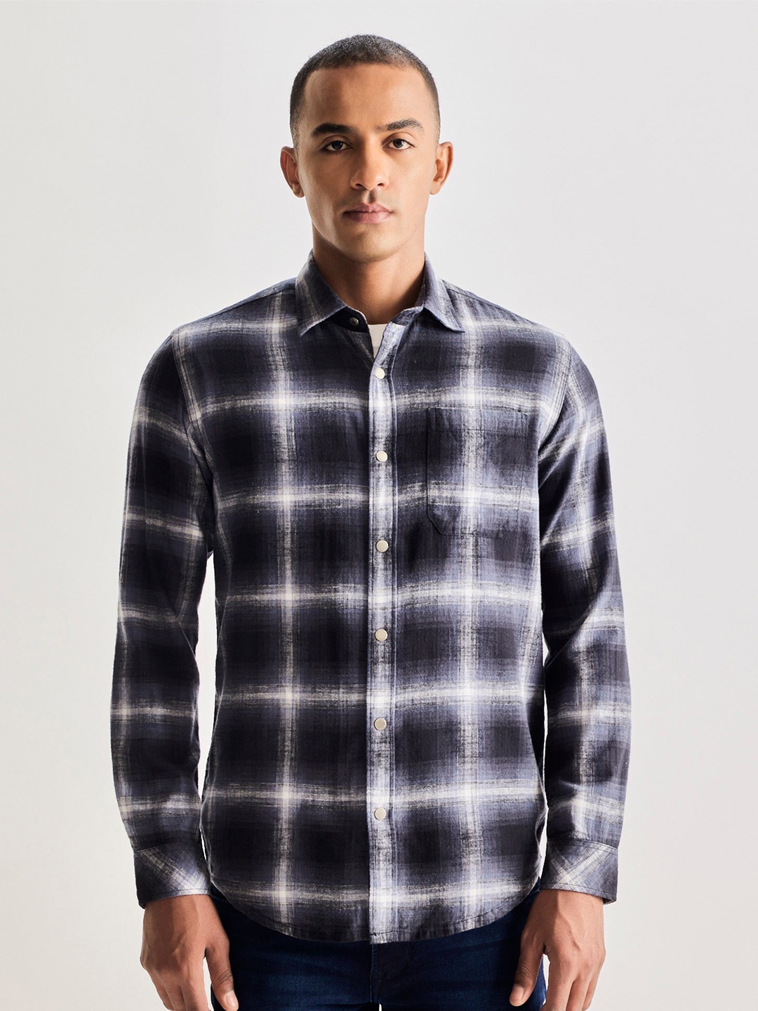 

Red Flame Men Opaque Checked Casual Shirt, Grey