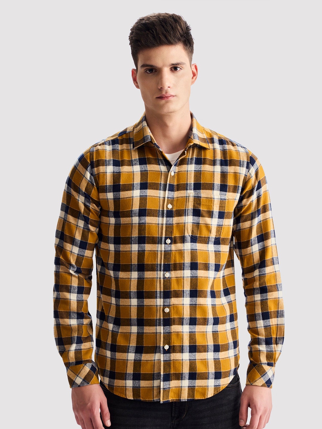 

Red Flame Men Opaque Checked Casual Shirt, Yellow