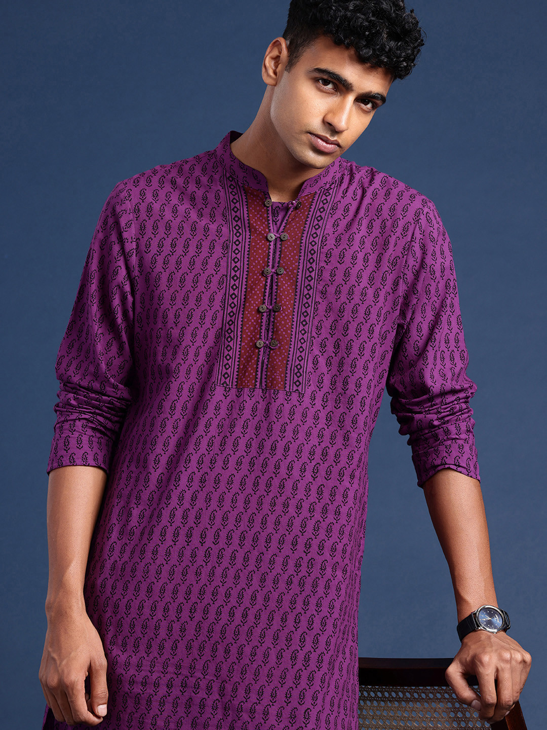 

Taavi Ethnic Motifs Printed Pure Cotton Bagh Kurta, Purple