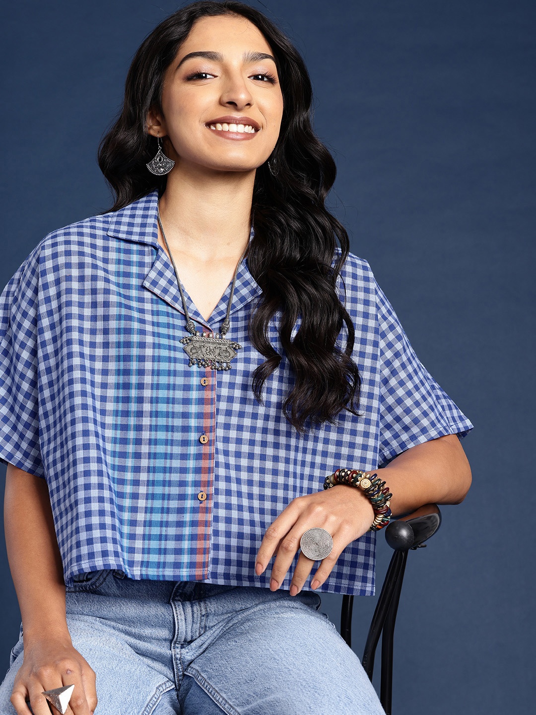 

Taavi Nagri weaves Pure Cotton Boxy Checked Crop Casual Shirt, Navy blue