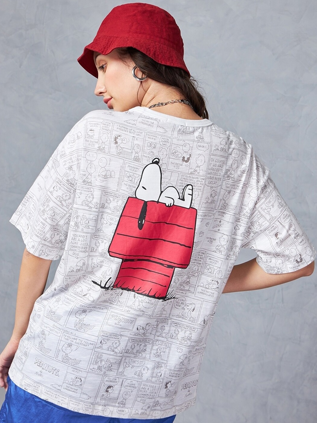 

Bewakoof Air 1.0 Women Snoopy All Over Printed Oversized T-shirt, White