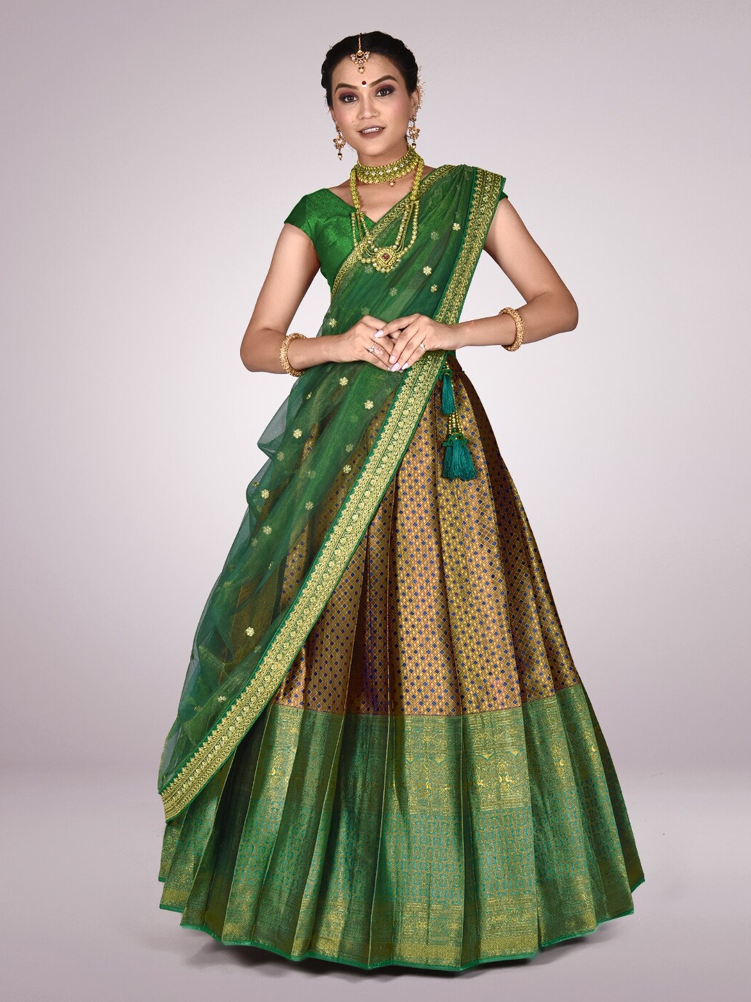 

HALFSAREE STUDIO Kanjivaram Silk Semi-Stitched Lehenga & Unstitched Blouse With Dupatta, Green