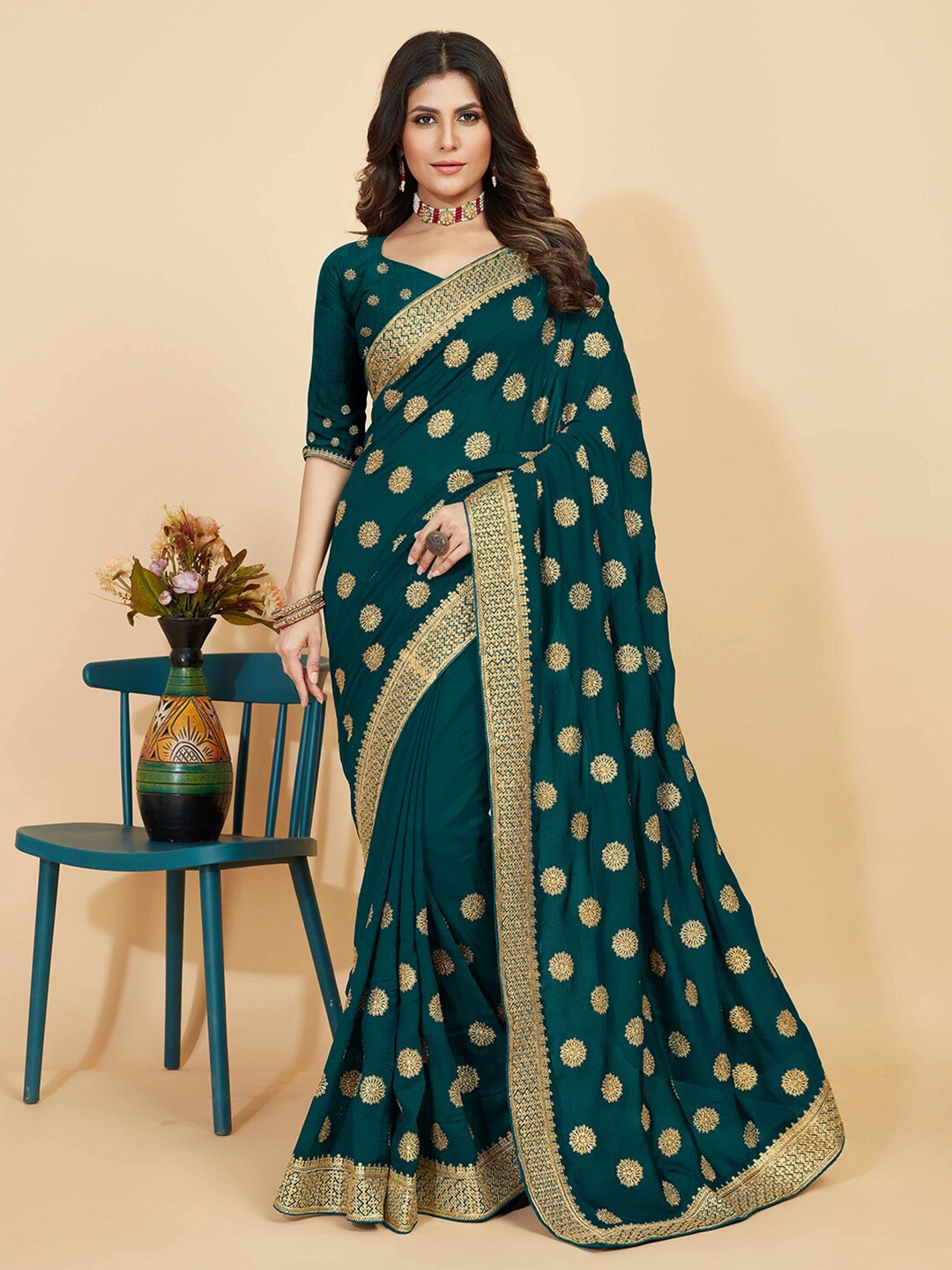 

Kasak Floral Embroidered Saree, Turquoise blue