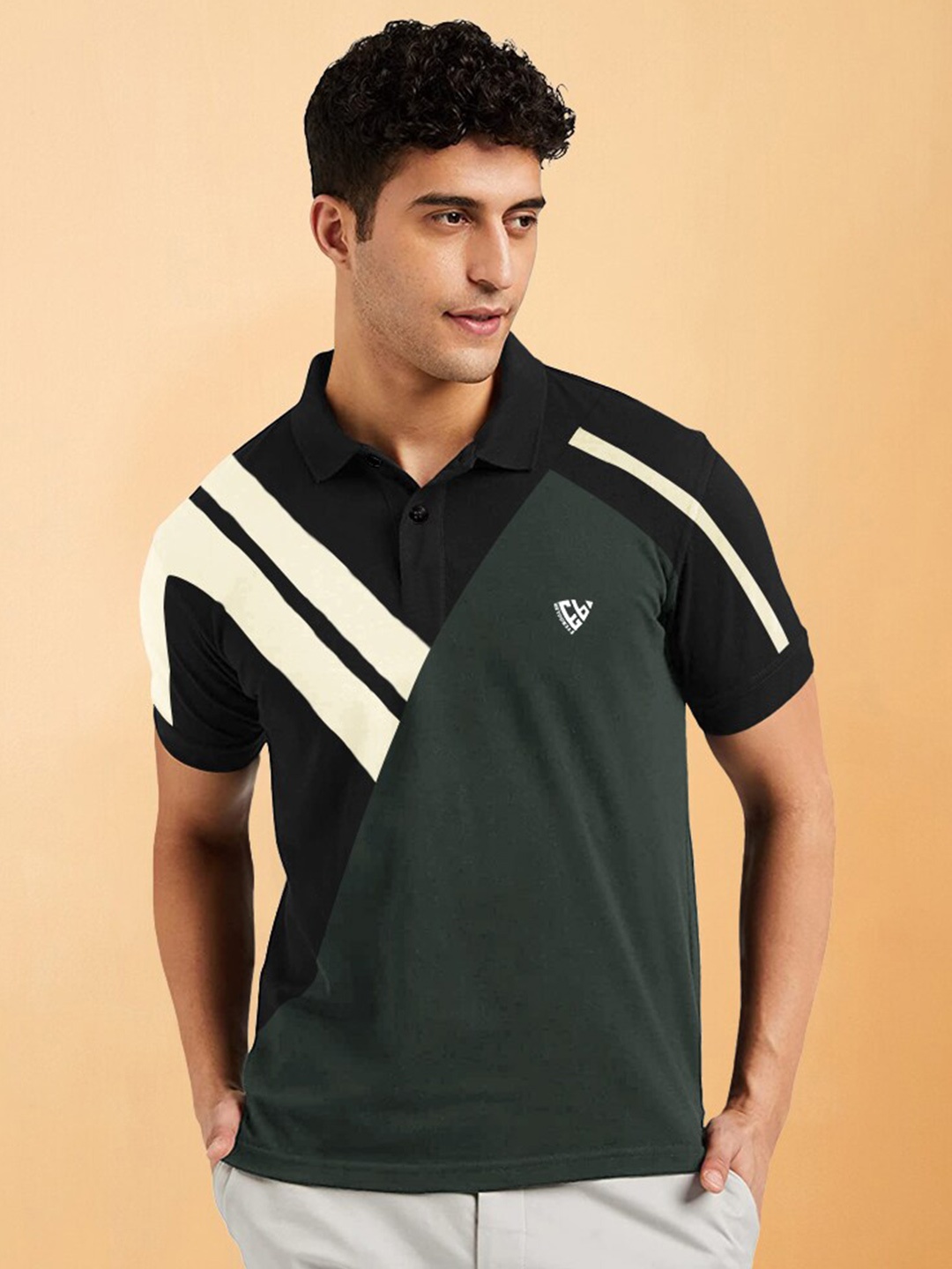 

Eyebogler Colourblocked Cotton Polo Collar Pockets T-shirt, Black