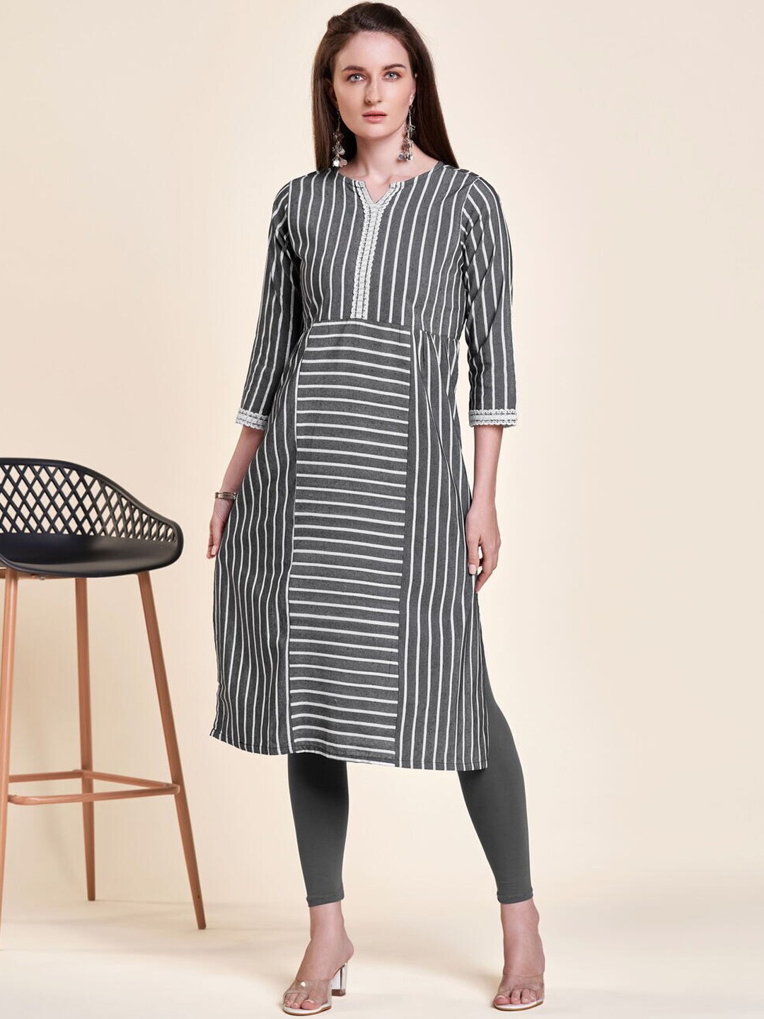 

Kandora Striped Notched Neck Pure Cotton Lace Straight Kurta, Grey
