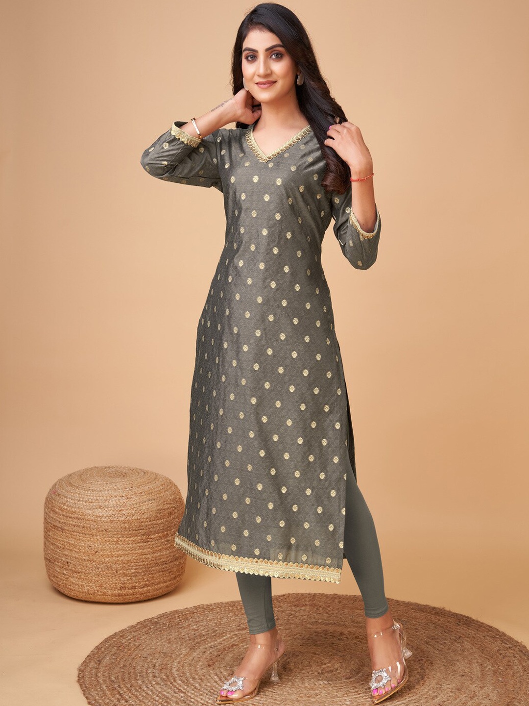 

Kandora Ethnic Motifs Woven Design Sequined Straight Kurta, Grey