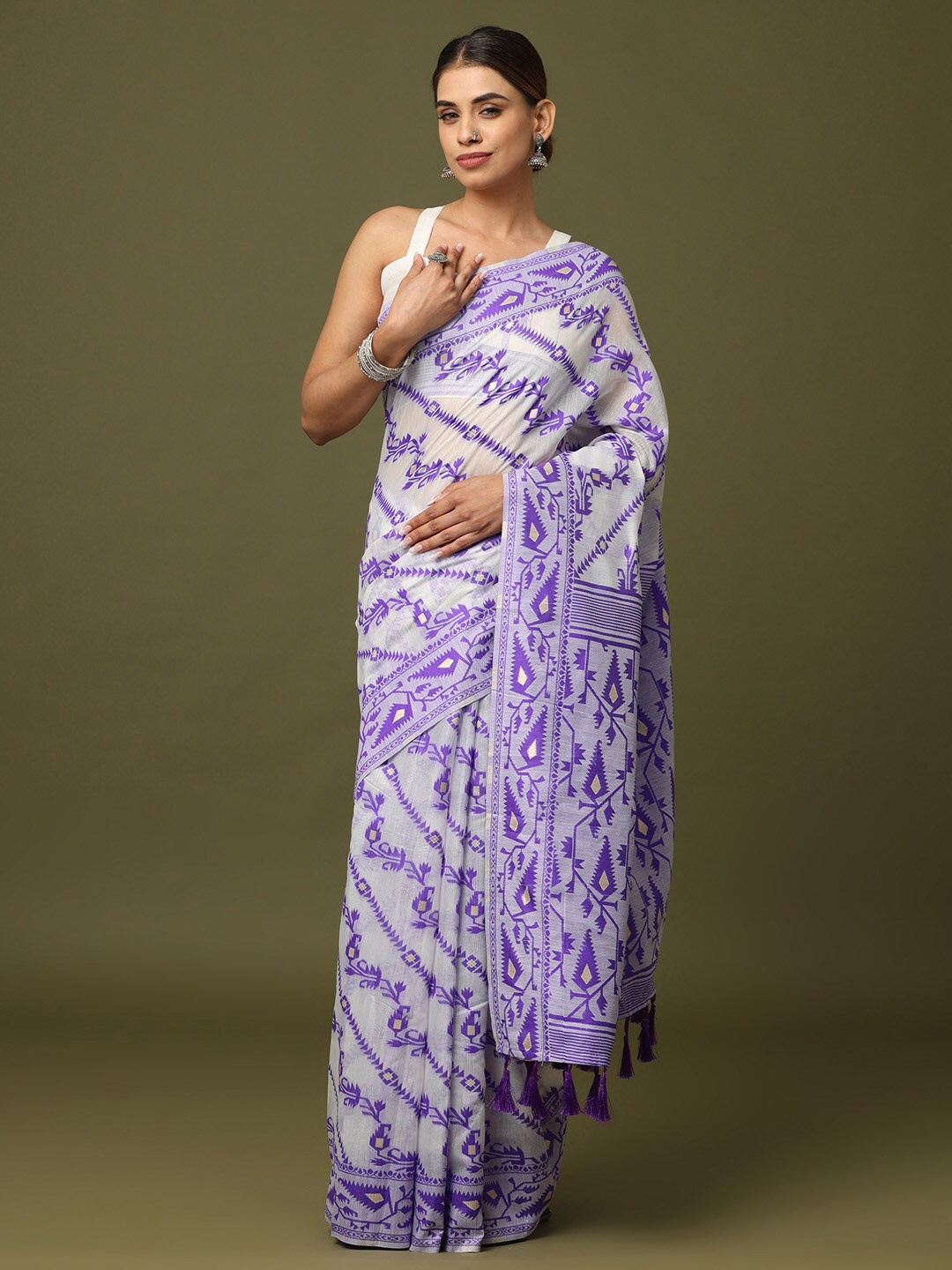 

PATLIPALLU Ethnic Motifs Woven Design Zari Silk Cotton Jamdani Saree, Cream