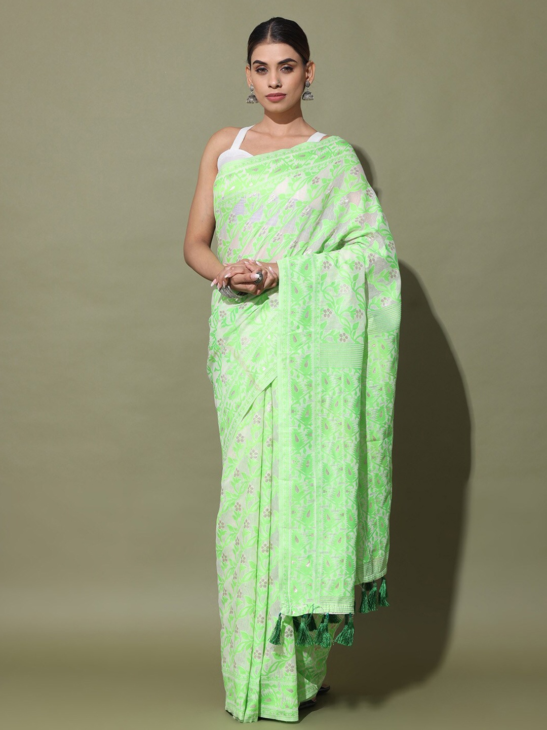 

PATLIPALLU Ethnic Motifs Woven Design Zari Silk Cotton Jamdani Saree, Cream
