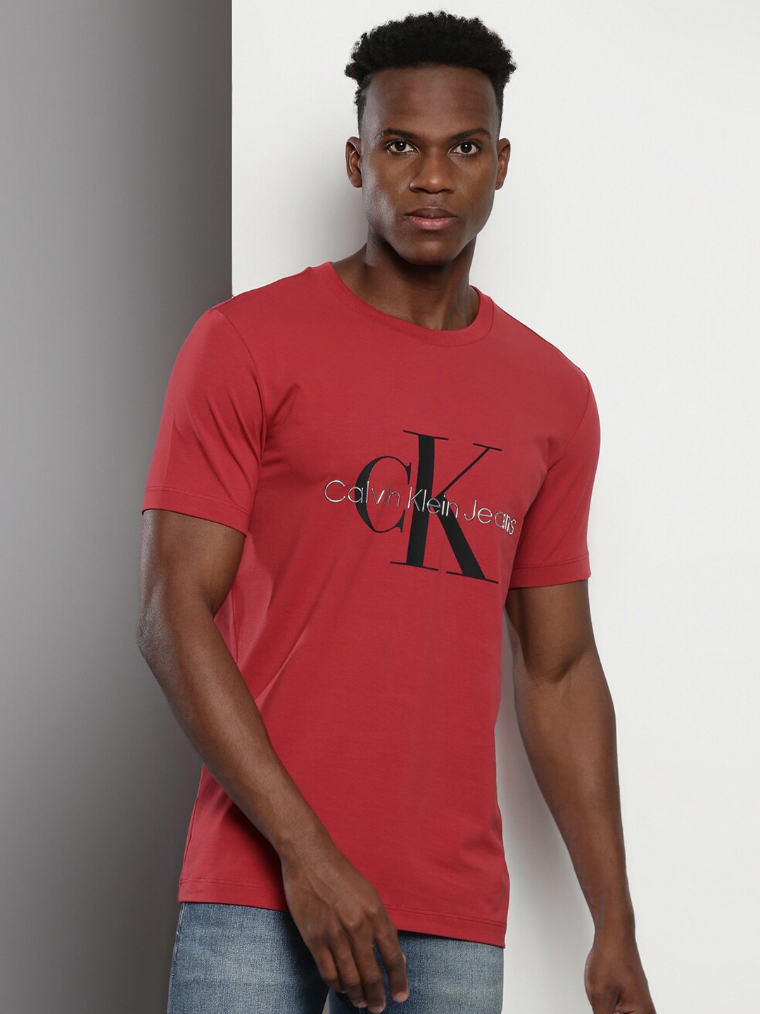 

Calvin Klein Brand Logo Printed Cotton Round Neck Pockets Slim Fit Casual T-shirt, Maroon