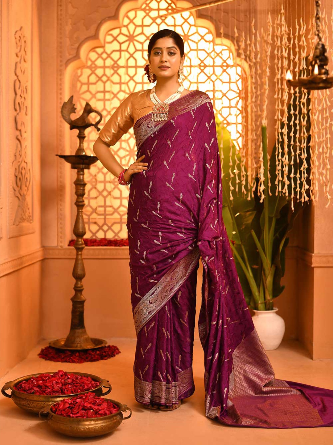 

Rasm by Muskaan Woven Design Zari Pure Silk Banarasi Saree, Magenta