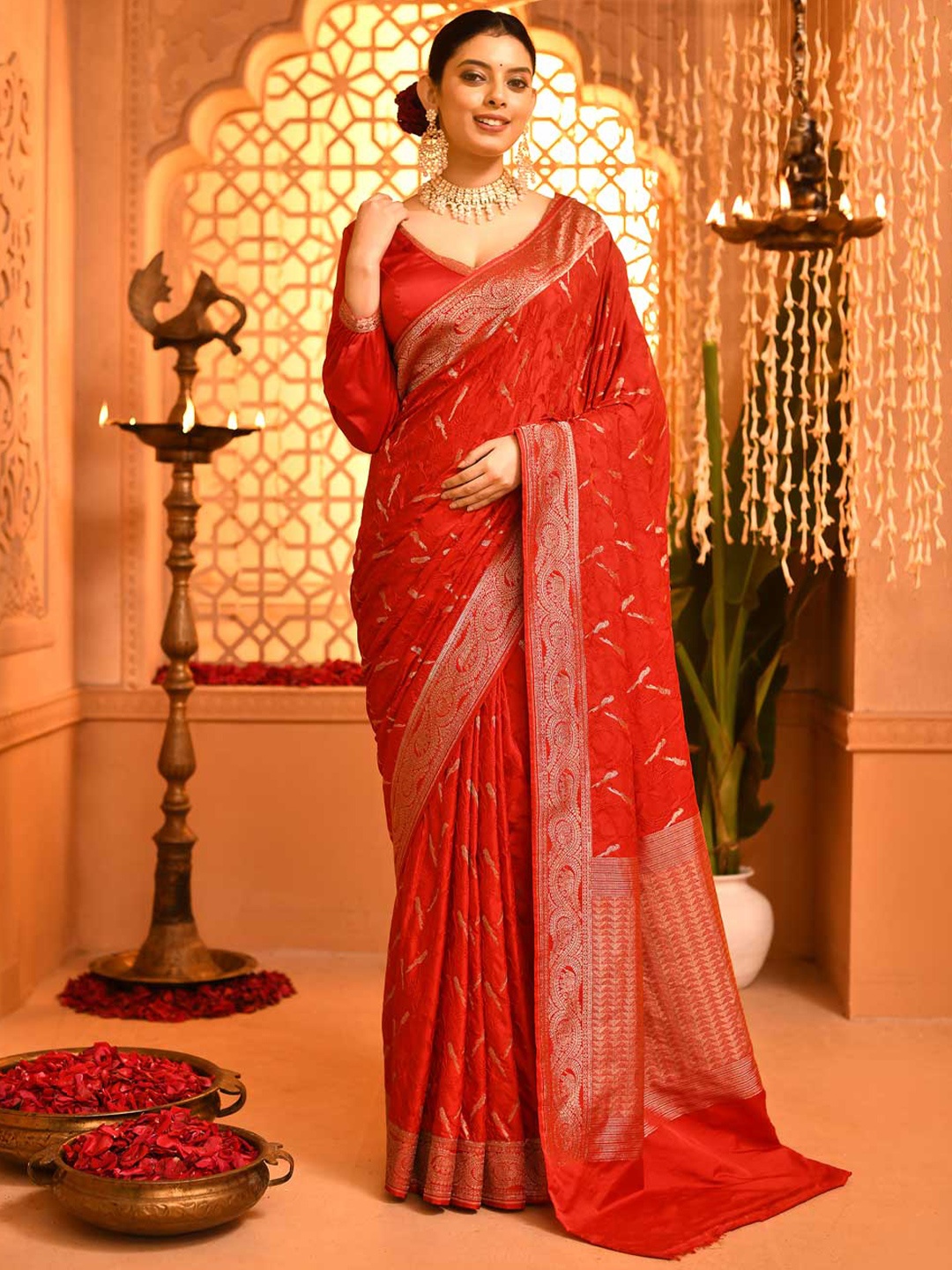 

Rasm by Muskaan Woven Design Zari Pure Silk Banarasi Saree, Pink