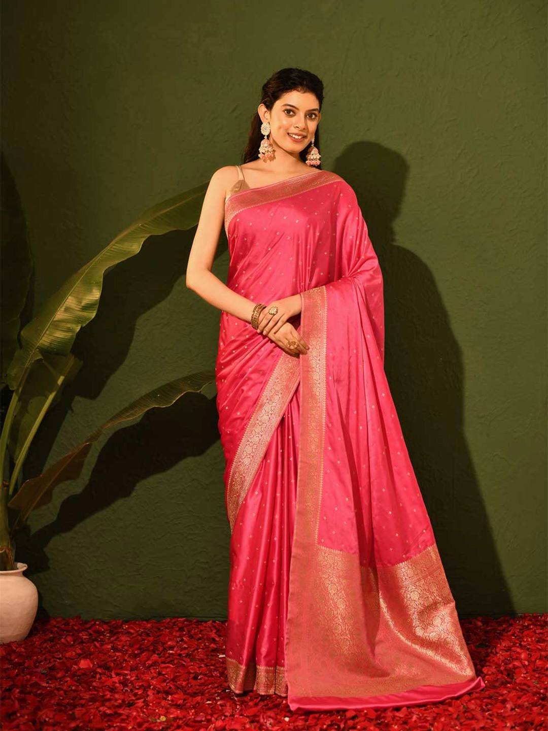 

Rasm by Muskaan Woven Design Zari Pure Silk Banarasi Saree, Pink