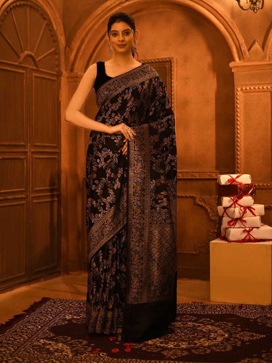 

Rasm by Muskaan Woven Design Zari Pure Silk Banarasi Saree, Black