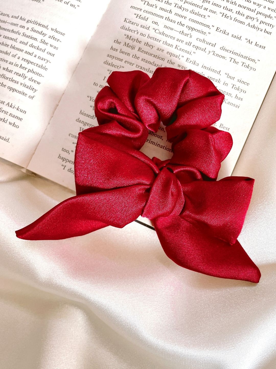 

Mueras Long Tail Satin Scrunchie, Maroon