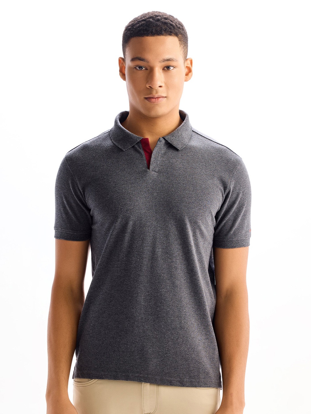 

Red Flame Men Polo Collar Pockets T-shirt, Grey