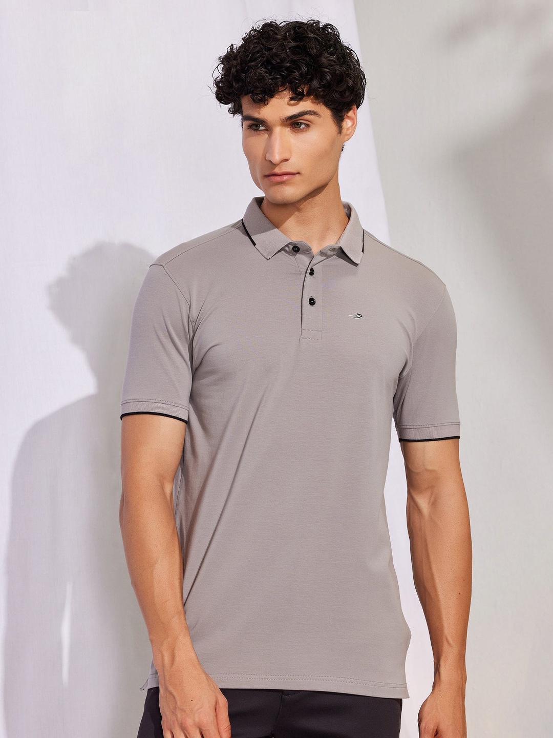 

Red Flame Polo Collar Short Sleeve Regular Fit Cotton T-shirt, Grey