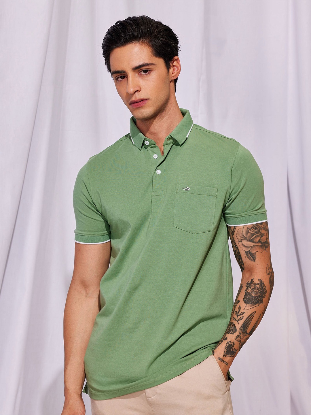 

Red Flame Men Polo Collar Pockets T-shirt, Green