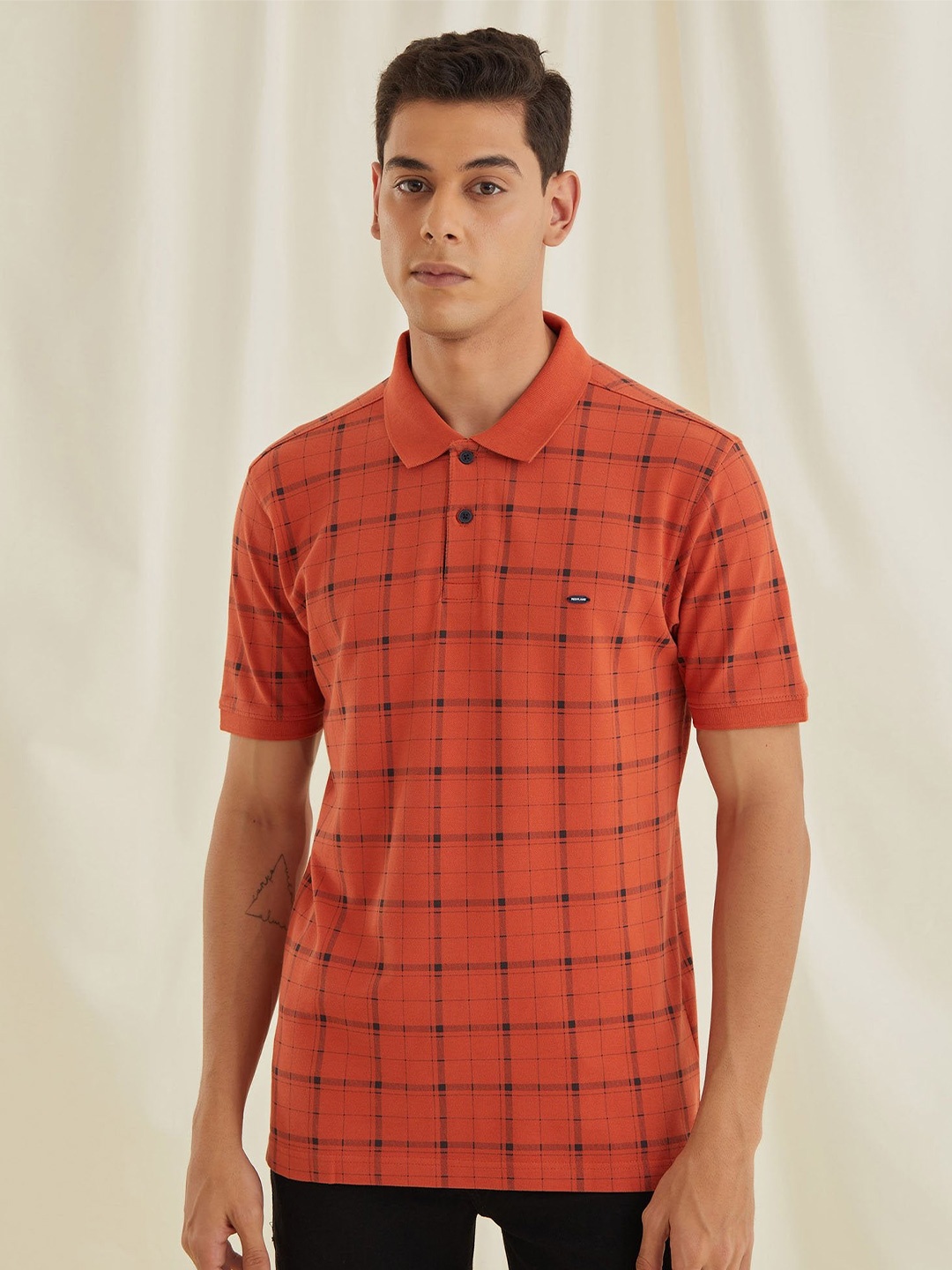 

Red Flame Men Checked Polo Collar Pockets T-shirt, Orange
