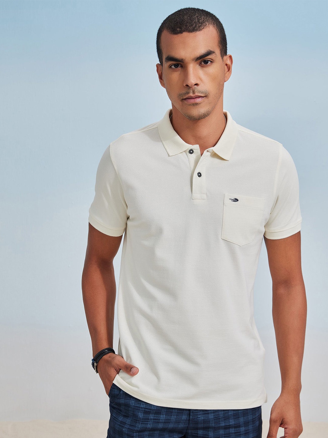 

Red Flame Men Polo Collar Pockets T-shirt, Cream