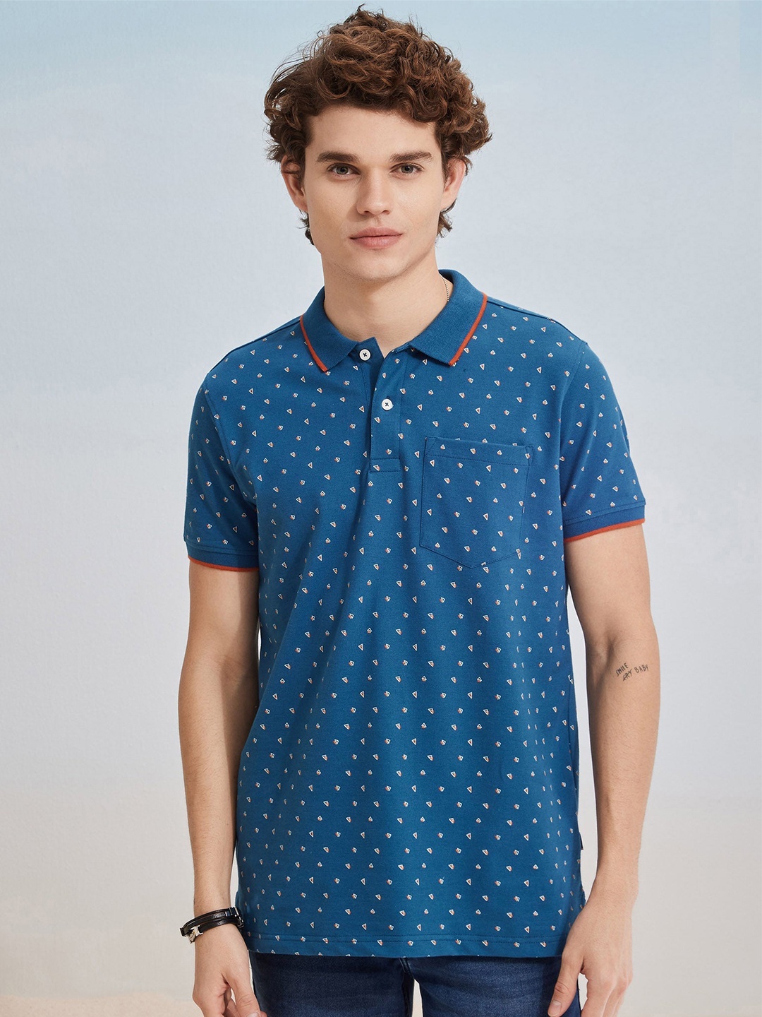 

Red Flame Men Printed Polo Collar Pockets T-shirt, Blue