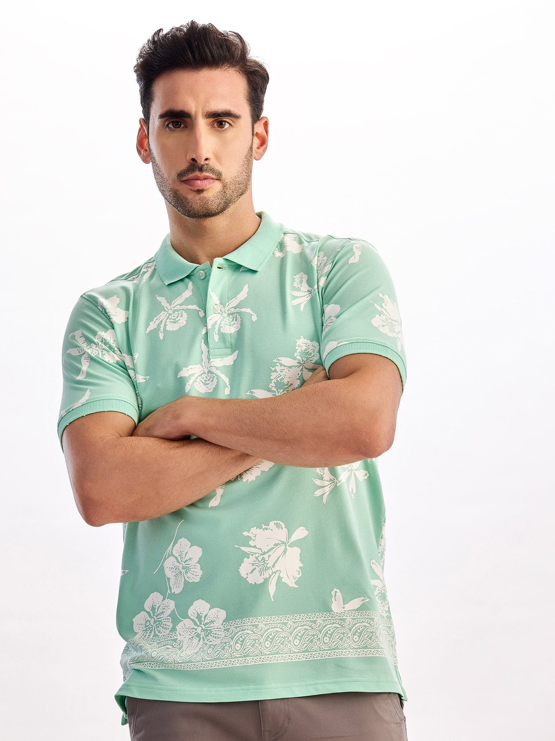 

Red Flame Men Floral Printed Polo Collar Pockets T-shirt, Green