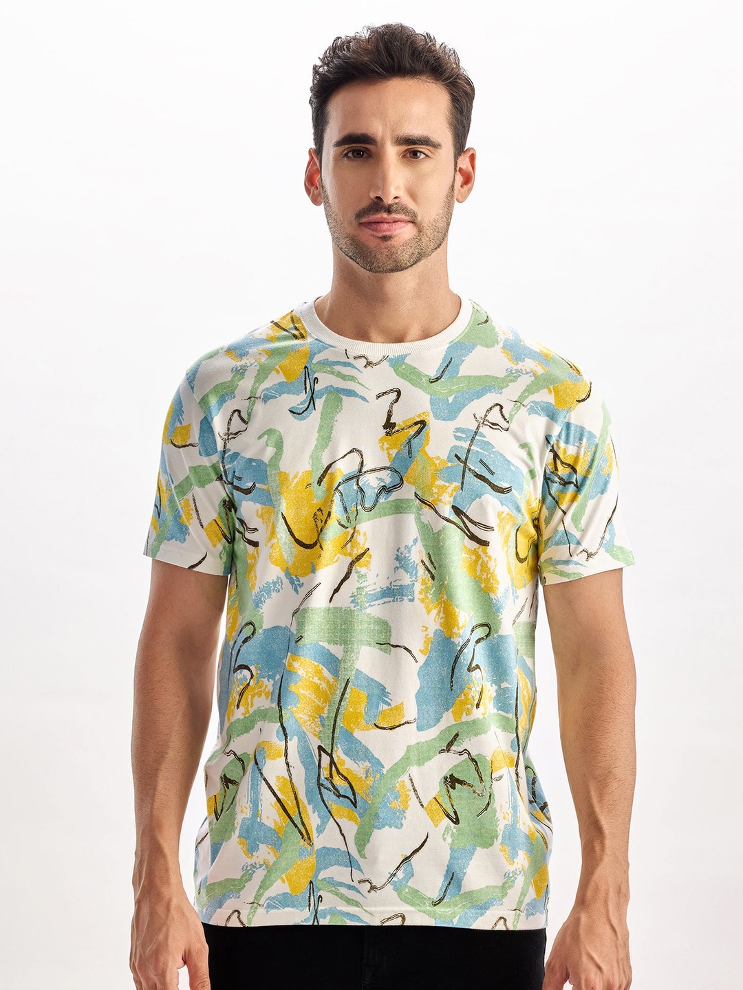 

Red Flame Men Printed Tropical Raw Edge T-shirt, Blue