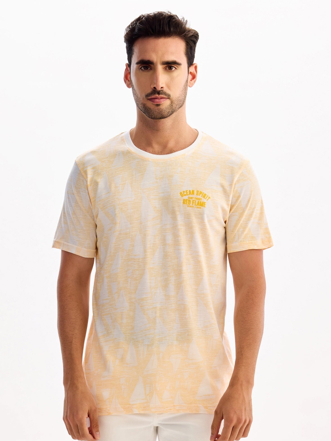 

Red Flame Men Printed T-shirt, Orange