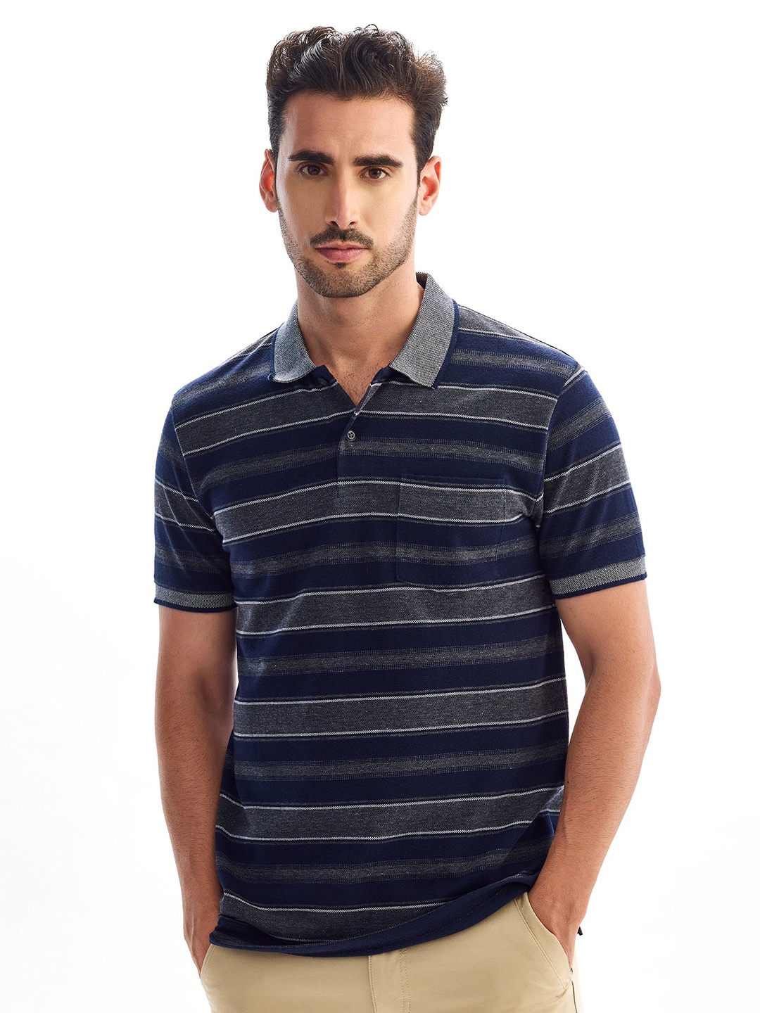 

Red Flame Men Striped Polo Collar Pockets T-shirt, Navy blue