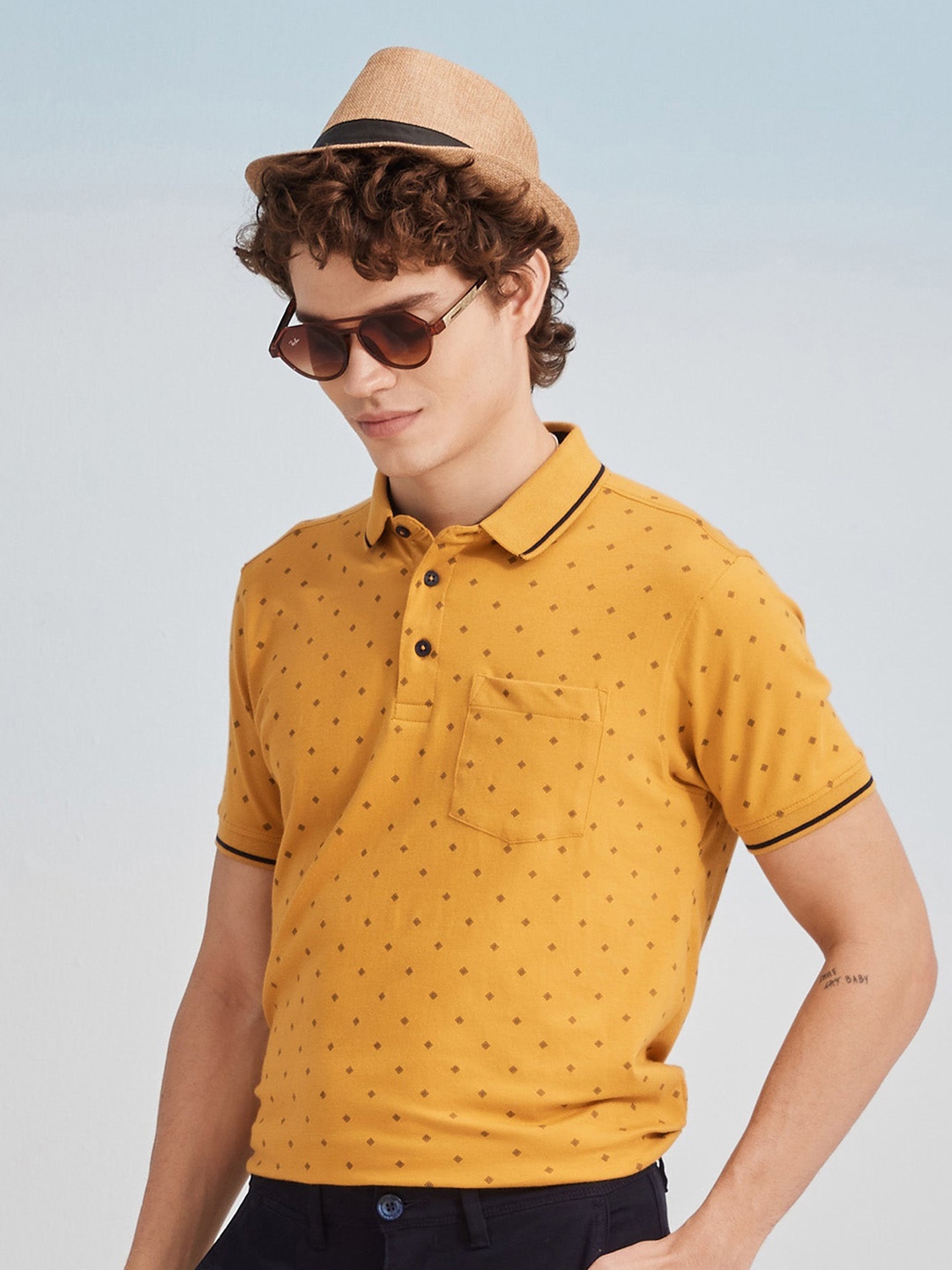 

Red Flame Men Polka Dot Printed Polo Collar Pockets T-shirt, Yellow