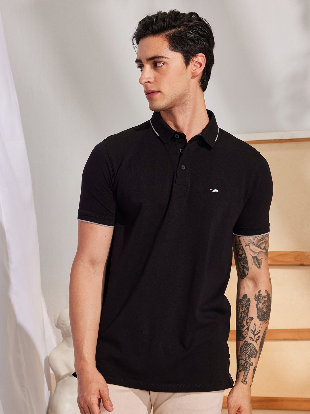 

Red Flame Men Polo Collar Pockets T-shirt, Black