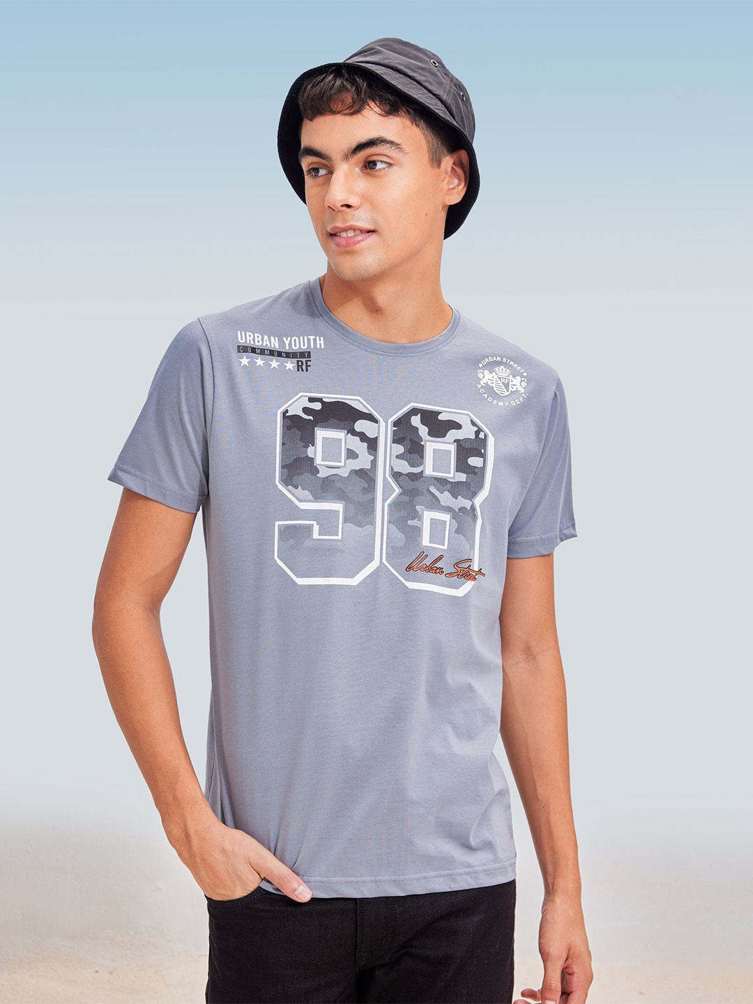 

Red Flame Men Typography Printed Pockets T-shirt, Grey