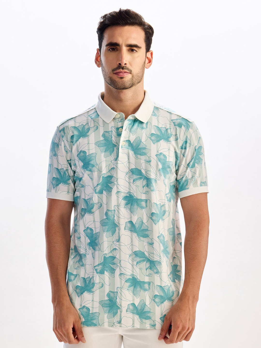 

Red Flame Men Floral Printed Polo Collar Tropical Pockets T-shirt, White