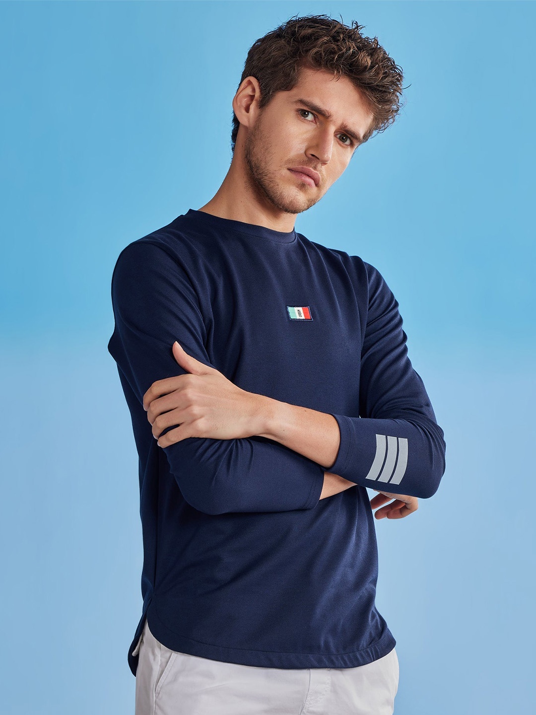 

Red Flame Men Henley Neck Pockets T-shirt, Navy blue