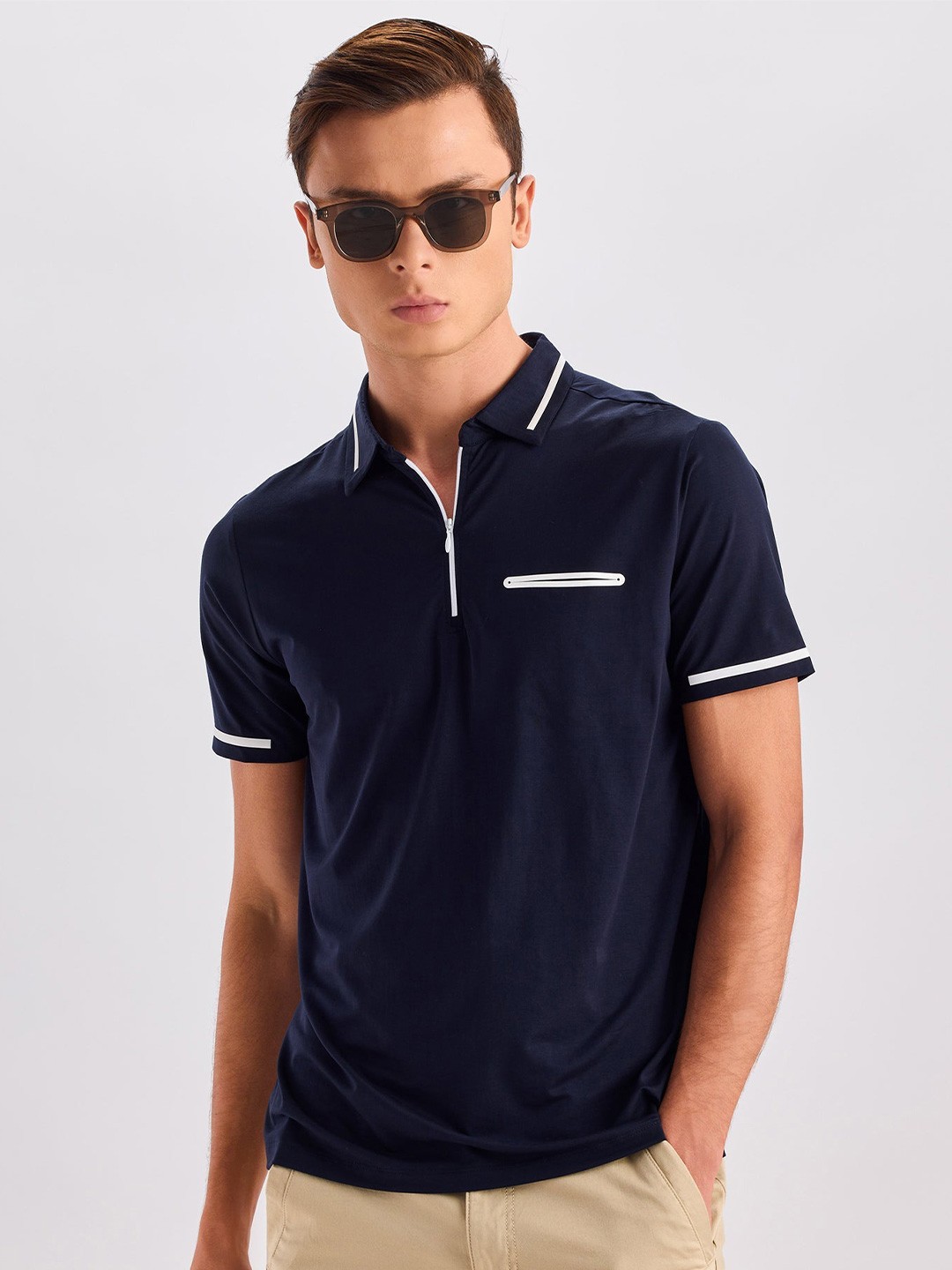 

Red Flame Men Polo Collar Pockets T-shirt, Navy blue