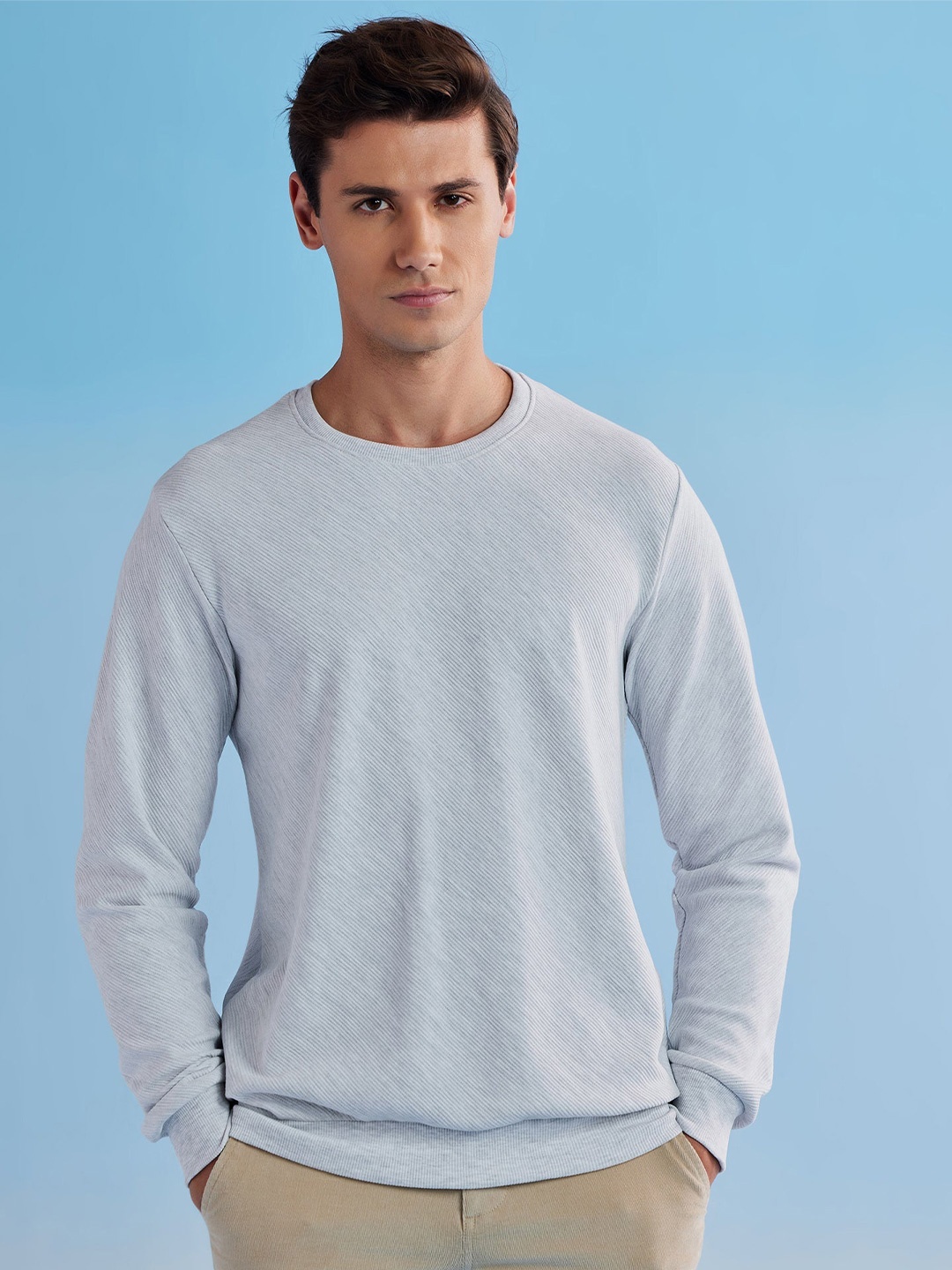 

Red Flame Men Sweatshirt, White
