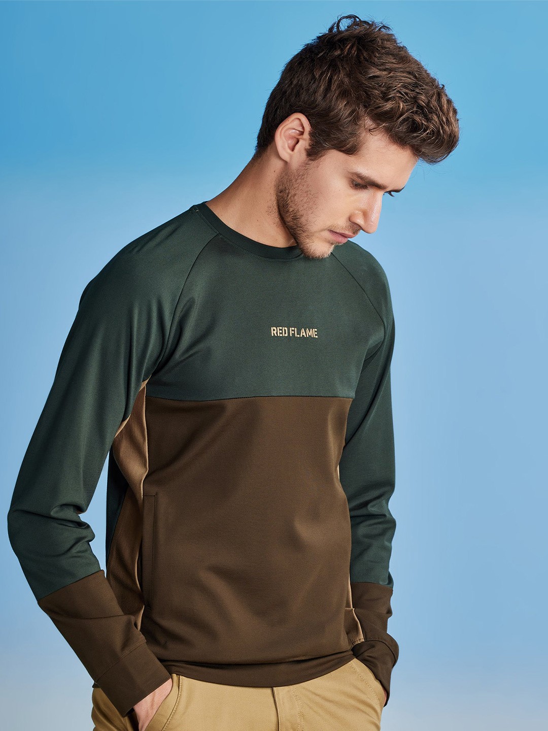 

Red Flame Men Colourblocked Sweatshirt, Green