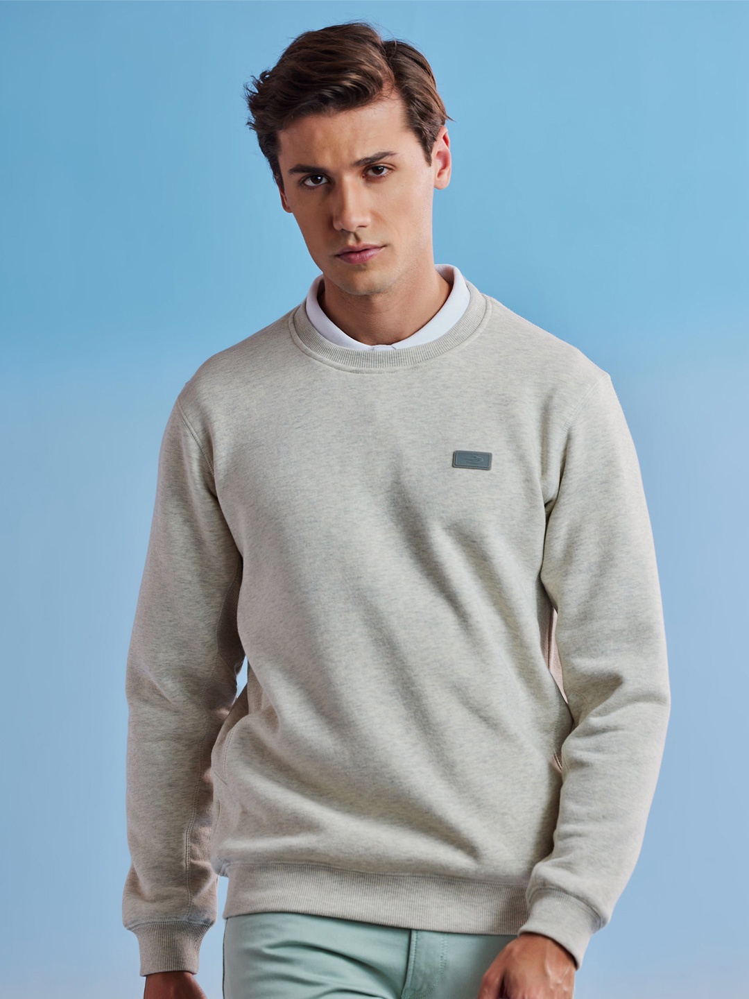 

Red Flame Men Sweatshirt, Cream