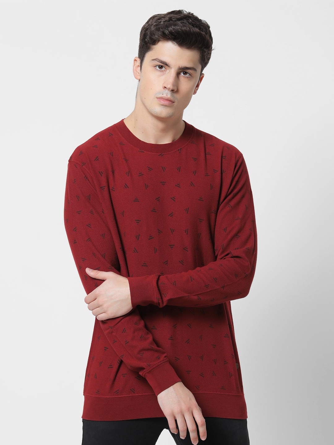 

Red Flame Geometric Printed Round Neck Cotton Pullover Sweatshirt, Maroon