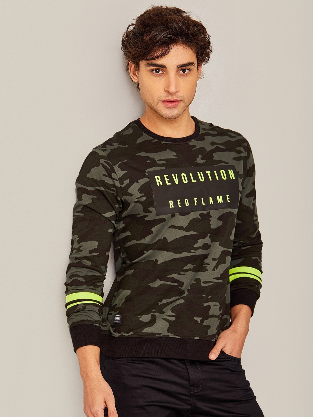 

Red Flame Men Printed Sweatshirt, Grey
