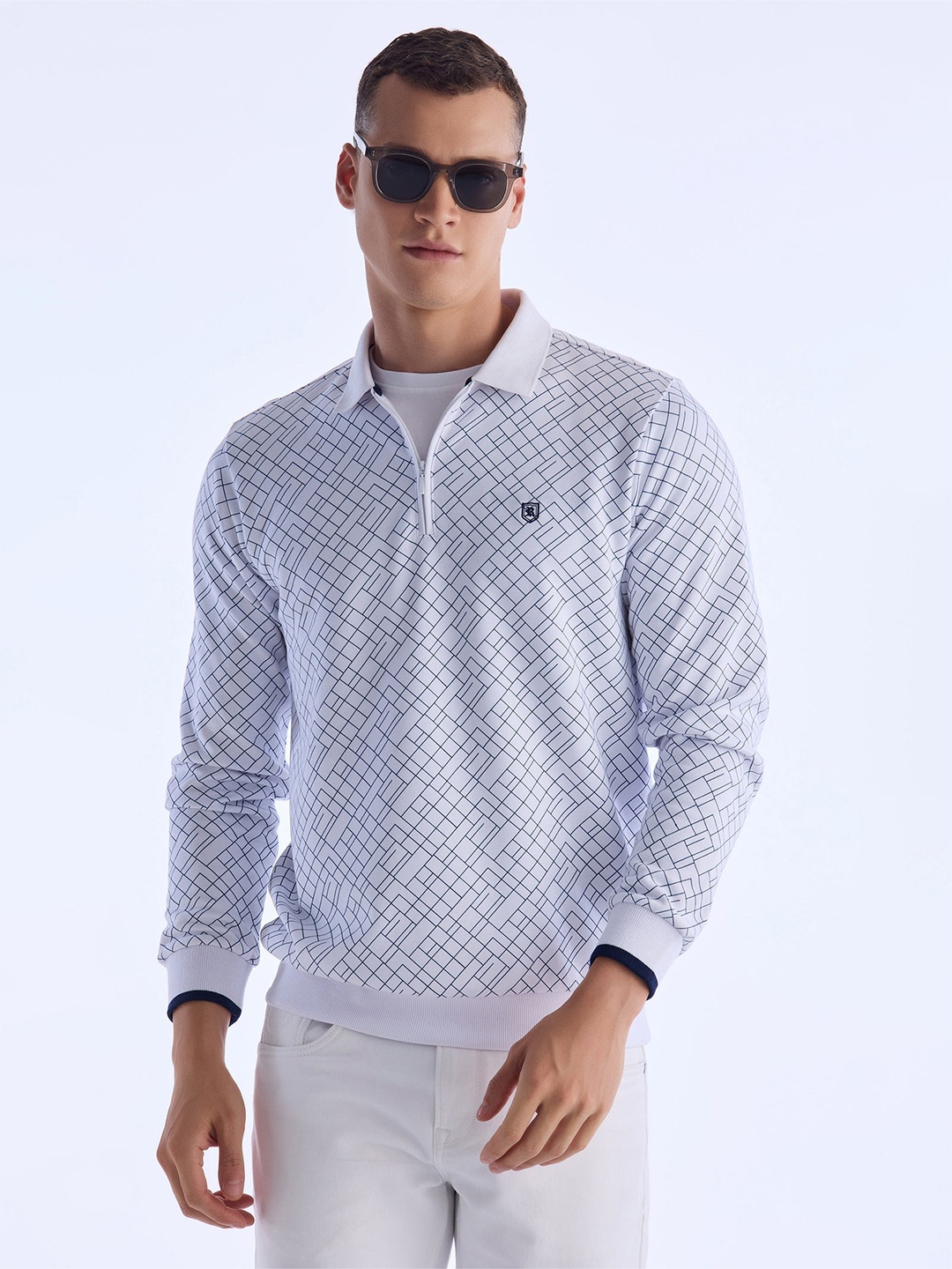

Red Flame Men Printed Sweatshirt, White