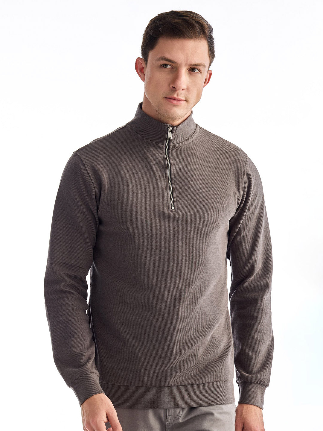 

Red Flame High Neck Long Sleeves Pullover Sweatshirt, Grey
