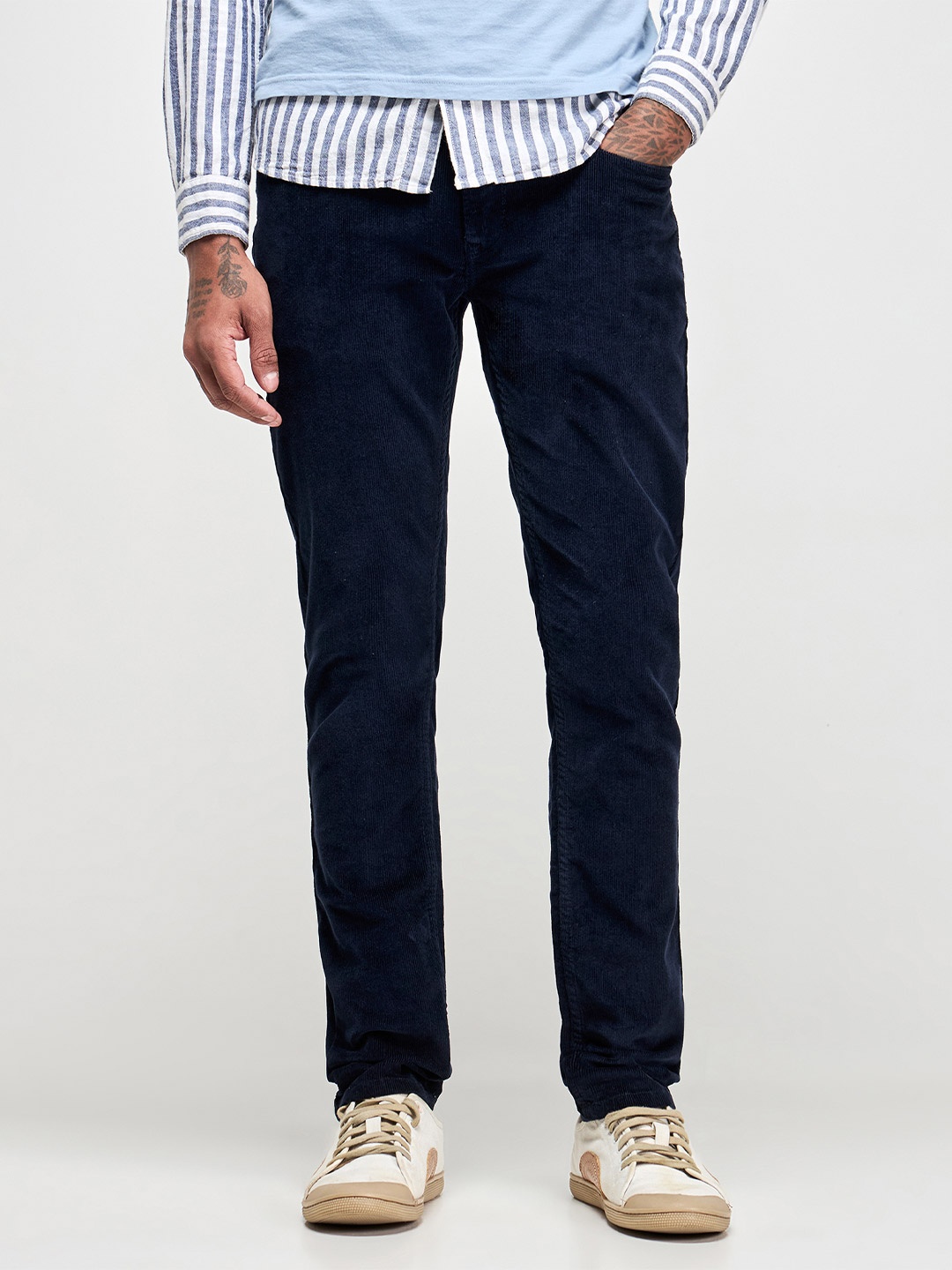 

DAGERRFLY Men Slim Fit Corduroy Stretchable Casual Trouser, Navy blue