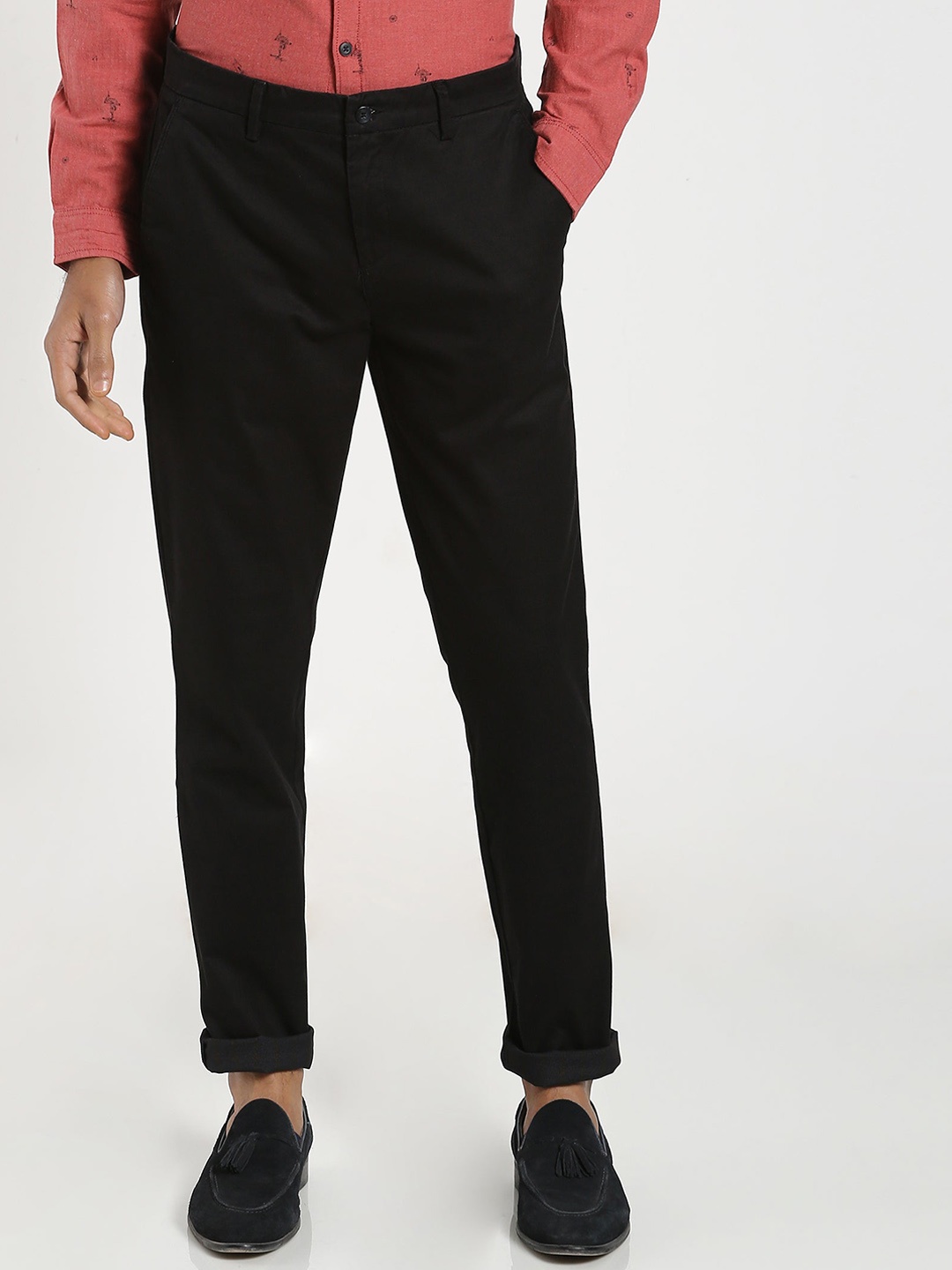

Stori Men Textured Stretchable Mid-Rise Regular Trouser, Black